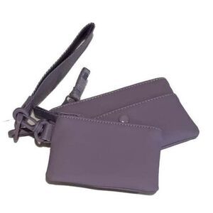 FLX wristlet with pouches